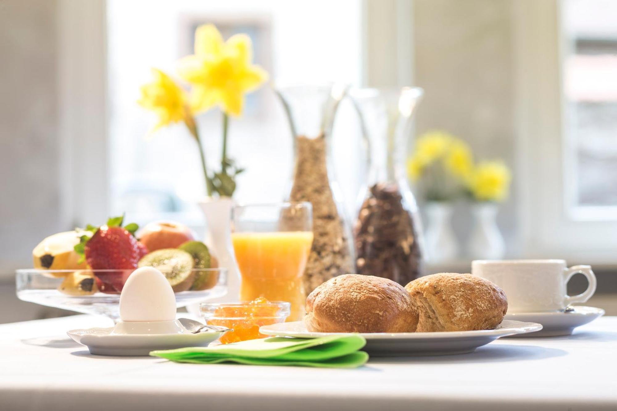 Hotel Cronberger Hof Ladenburg Ngoại thất bức ảnh