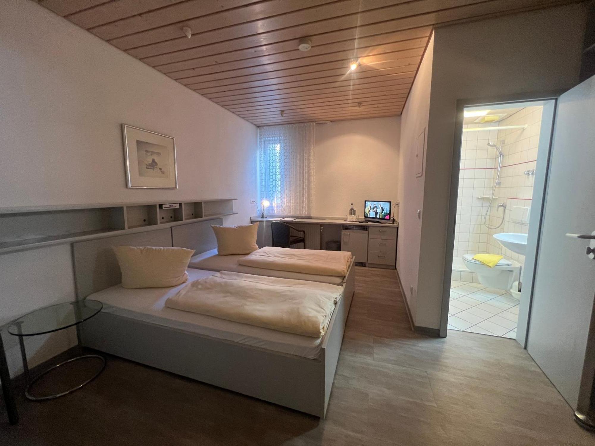 Hotel Cronberger Hof Ladenburg Ngoại thất bức ảnh
